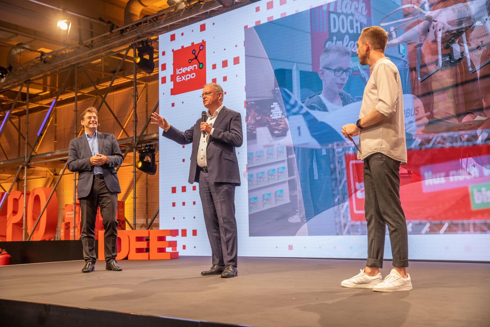 Dr. Schmidt, Stephan Weil, Felix Uhlig